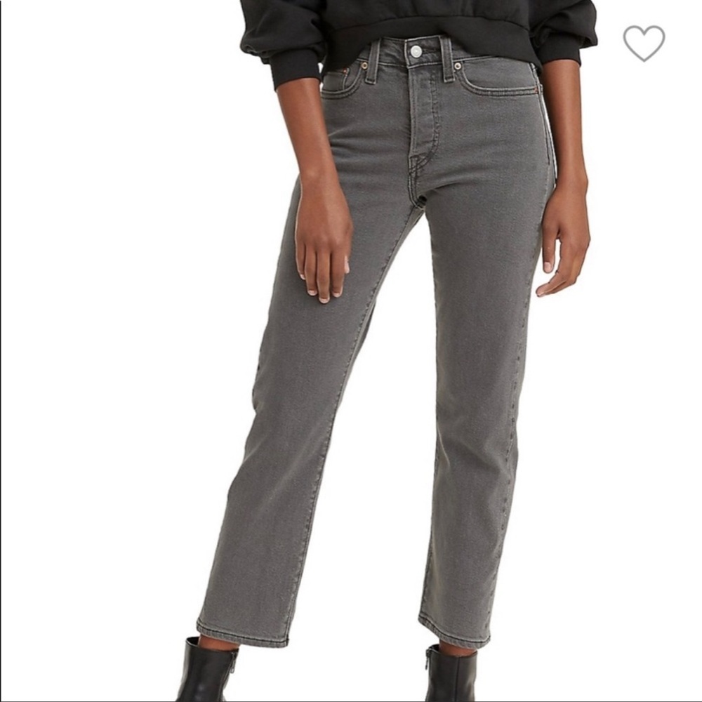 Levi’s high rise wedgie straight jeans NEW WITH TAGS